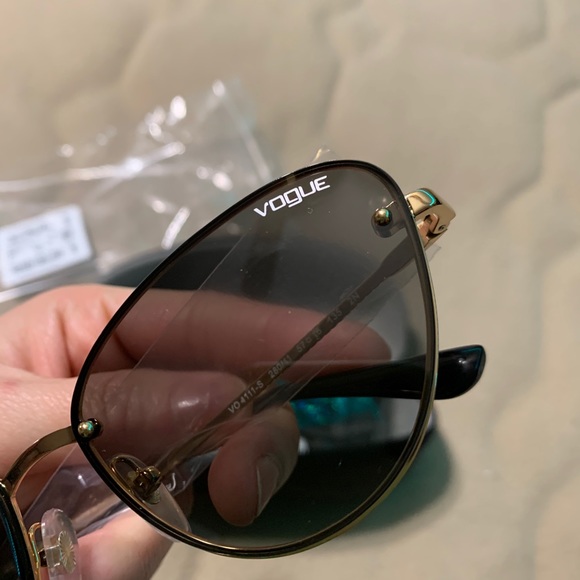 Vogue Brand New Eyewear Sunglasses in Black n Gold main image 7